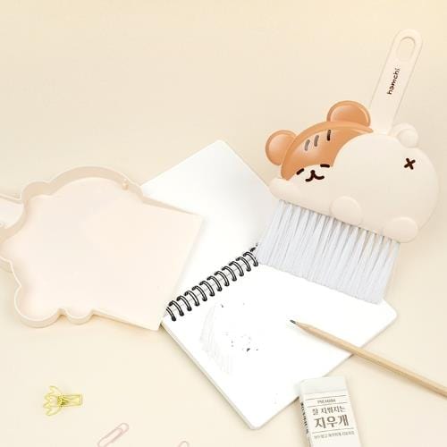 BeeCrazee Hamchi Hamster Mini Broom and Dustpan Set Kawaii Gifts