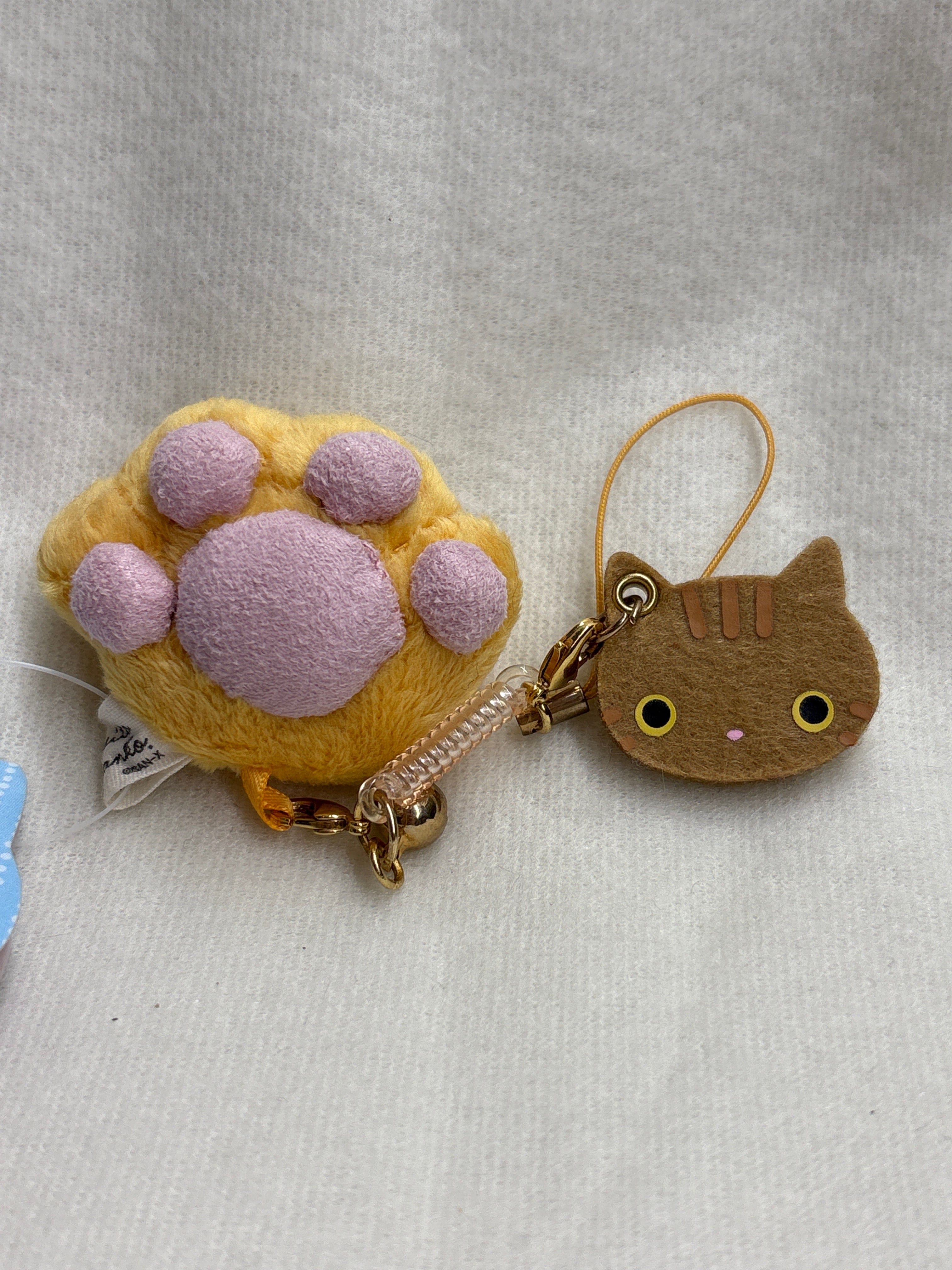 Kawaii Import Orange Paw Kutusita Nyanko 2" Plush Mascot with Strap Kawaii Gifts 4974413551458