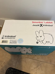 NECA Kidrobot Frank Kozik Red Labbit 10" Vinyl Figure (2008) Kawaii Gifts 883975014346