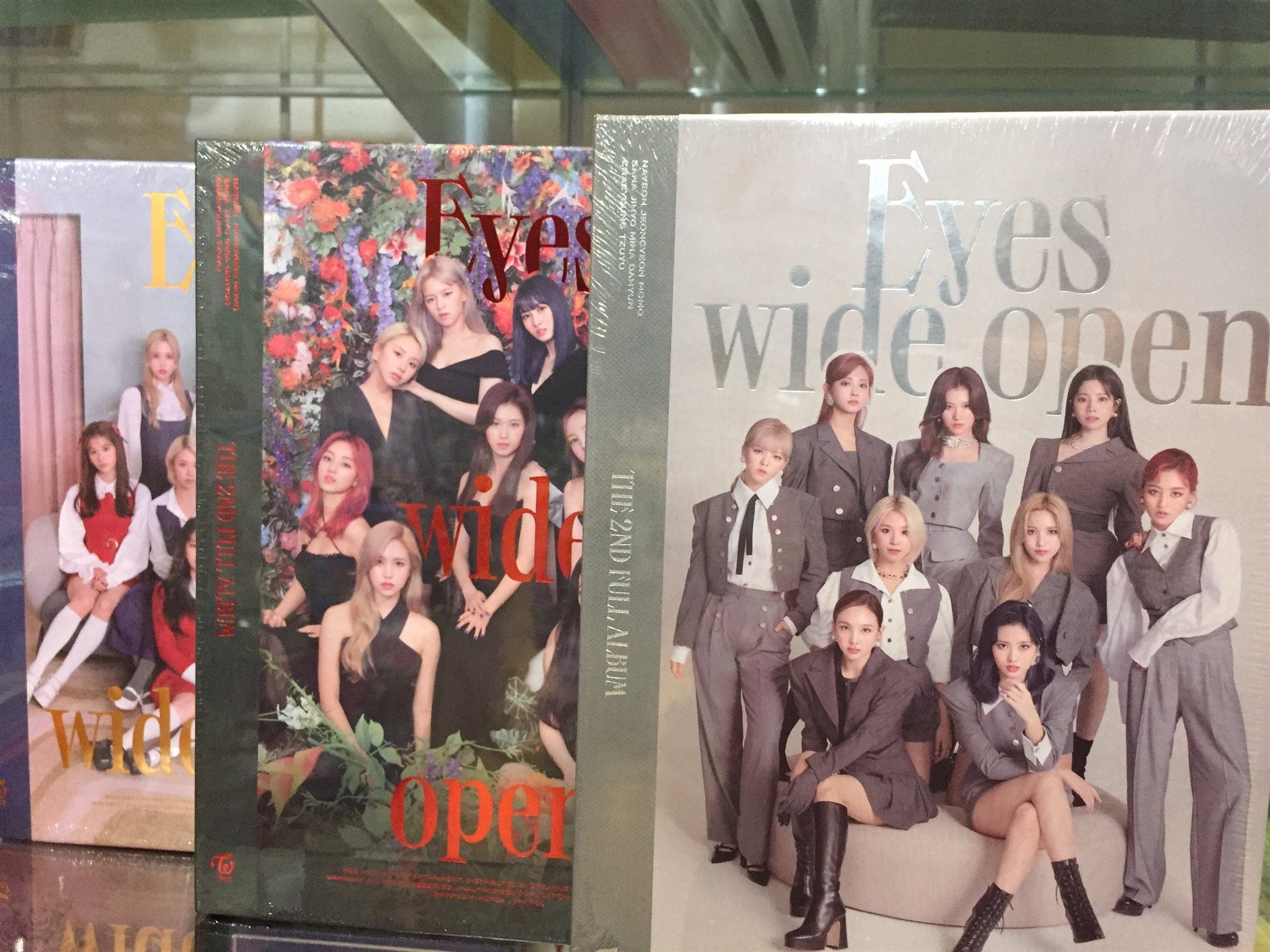 TWICE 2nd Album - EYES WIDE OPEN [ STORY ver. ] CD + Photobook + Message  Card + Lyric Poster + Sticker + Photocards