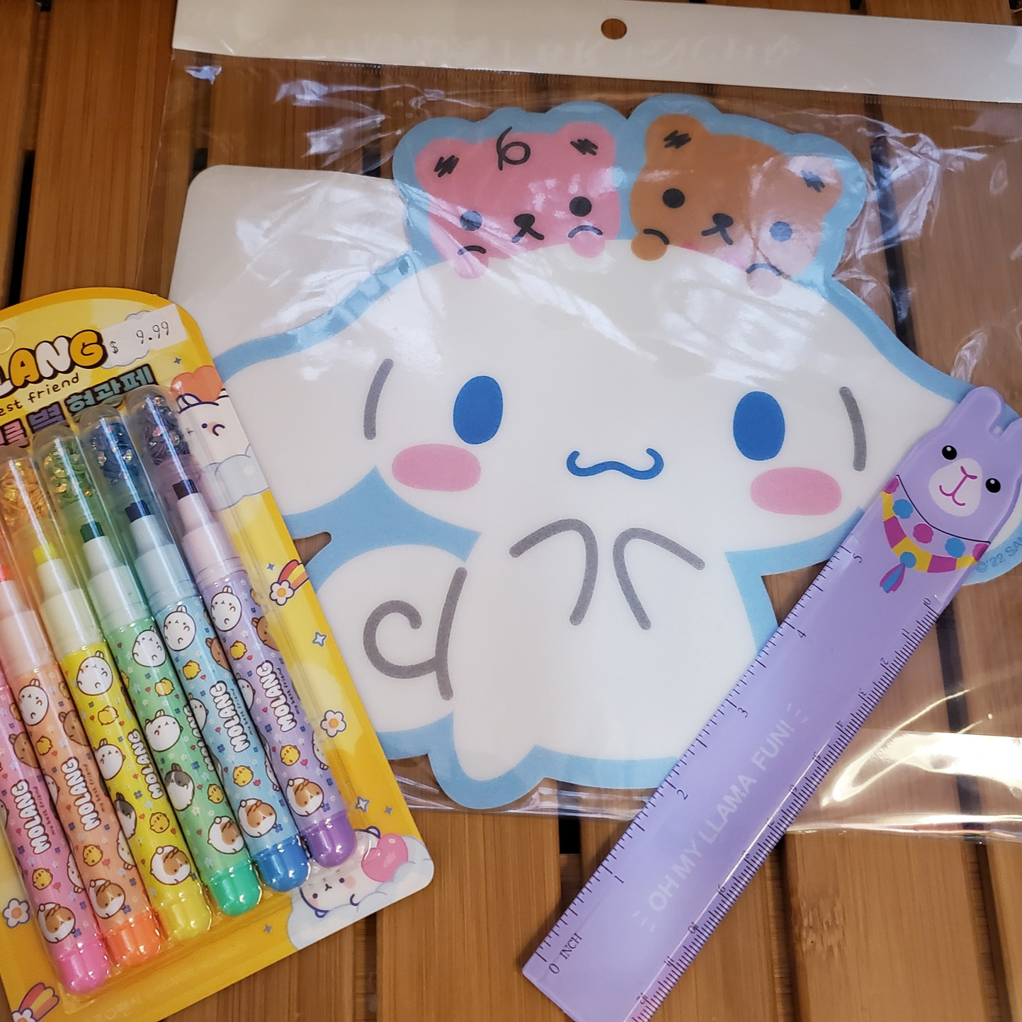 Hello Kitty Glitter Scented Putty Eraser – JapanLA