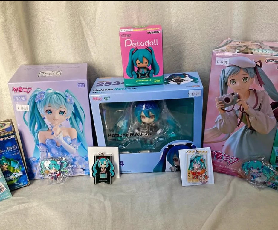 Hatsune Miku & Vocaloids