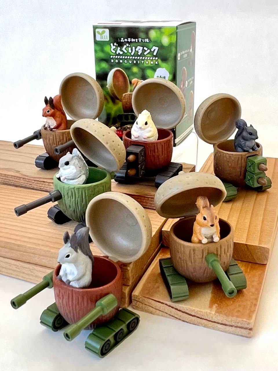 BCmini Yell World Squirrel in a Donguri Tank Surprise Box Kawaii Gifts
