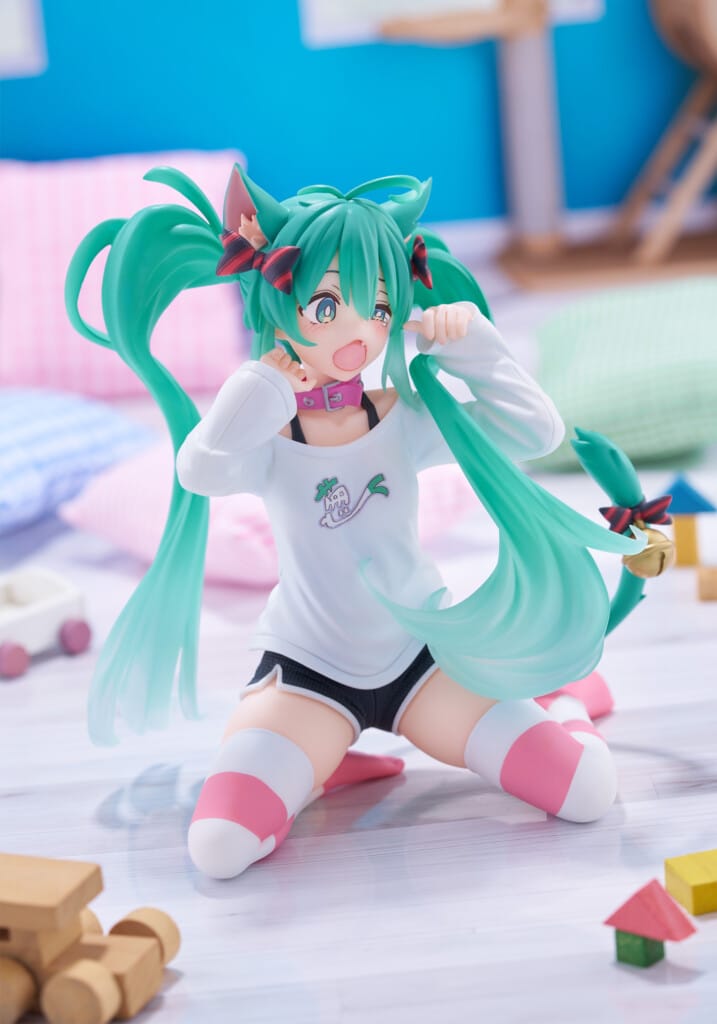 Clever Idiots Hatsune Miku Cat Ear T-Shirt Desktop Cute Figure Kawaii Gifts 840342405251