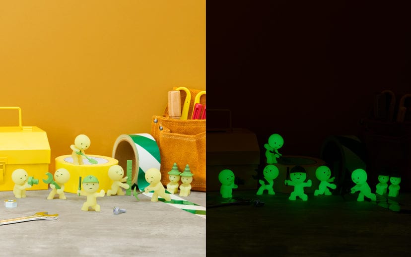 Dreams USA Smiski Construction Series Glow in the Dark 3" Figure Surprise Box Kawaii Gifts 4542202664933
