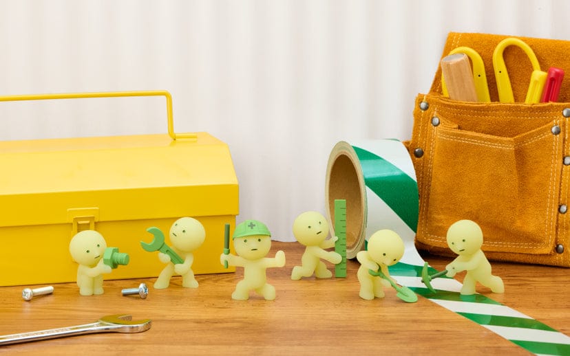 Dreams USA Smiski Construction Series Glow in the Dark 3" Figure Surprise Box Kawaii Gifts 4542202664933