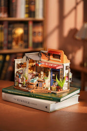 Hands Craft DIY Miniature House Kit: Corner Bookstore Kawaii Gifts 810101581250