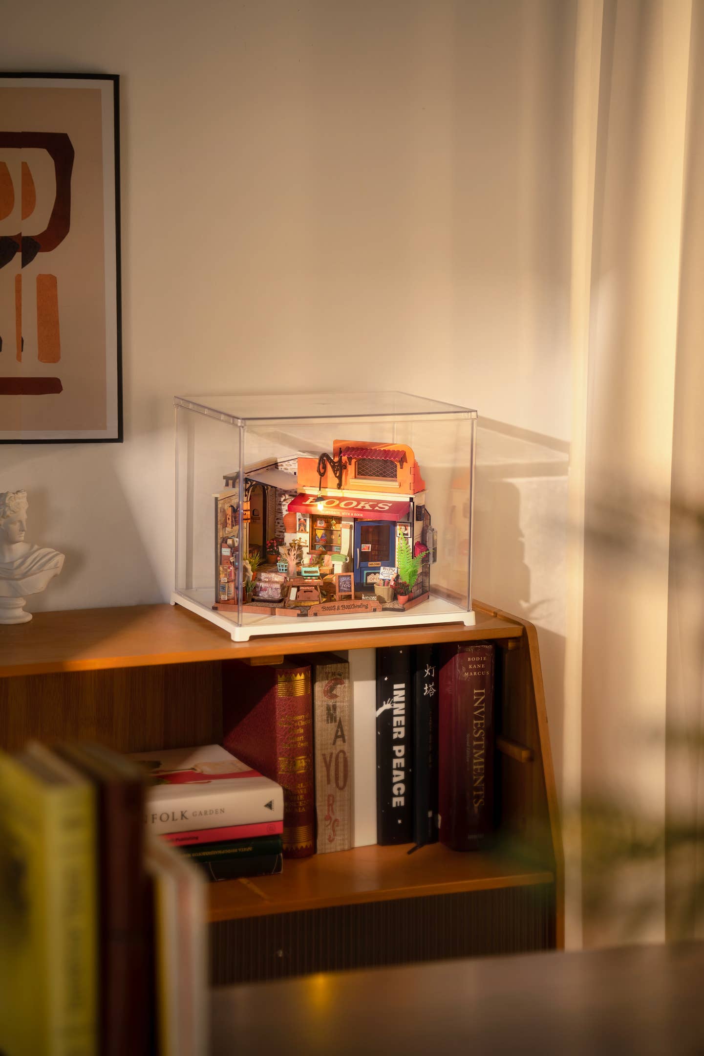 Hands Craft DIY Miniature House Kit: Corner Bookstore Kawaii Gifts 810101581250