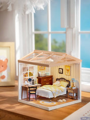 Hands Craft DIY Miniature House Kit: Sweet Dream Bedroom Kawaii Gifts 810101581137