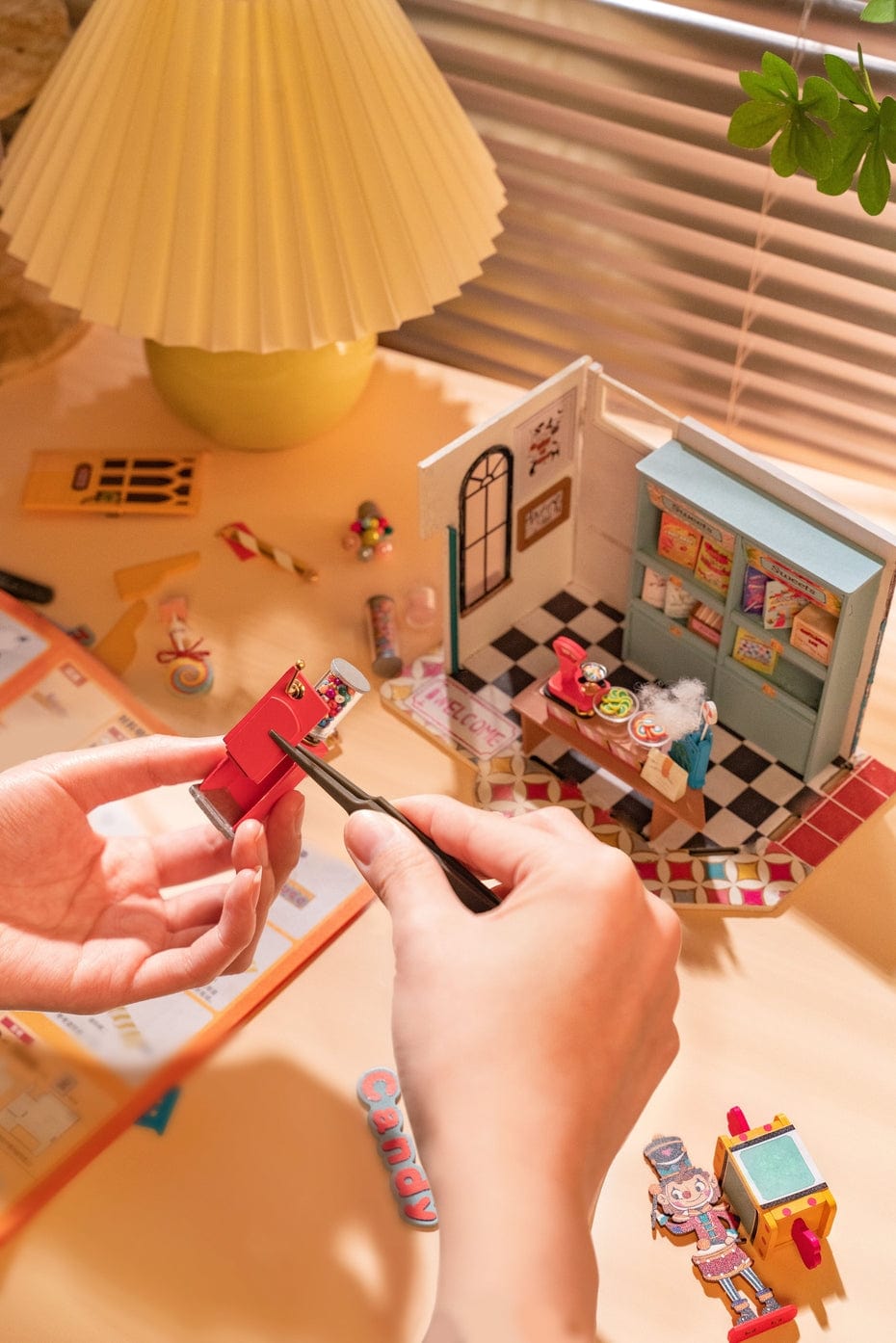 Hands Craft DIY Miniature House Kit: Rainbow Candy House Kawaii Gifts