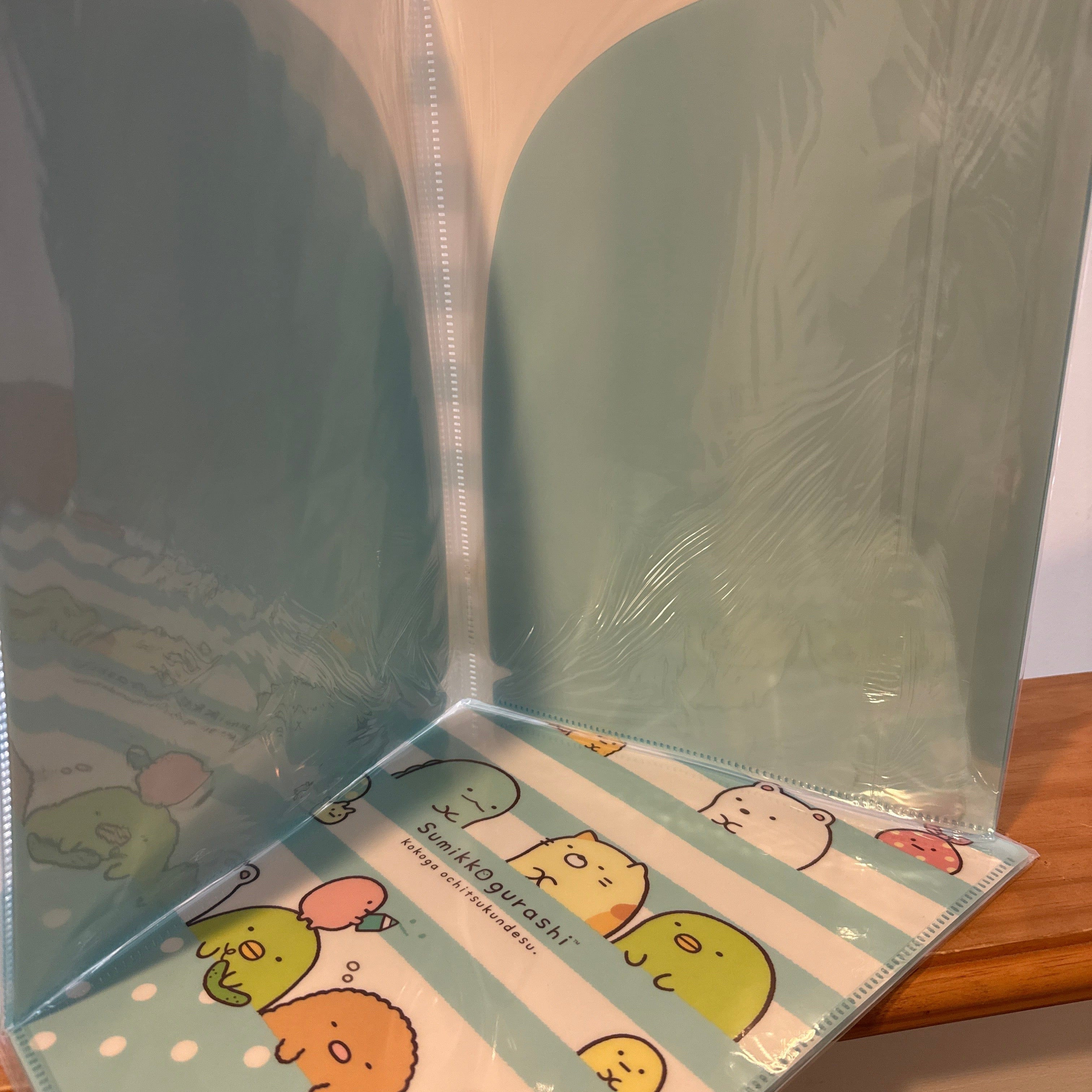 Kawaii Import Blue Stripes Sumikko Gurashi 10-Pocket A4 Plastic File Folder Kawaii Gifts 4974413670432