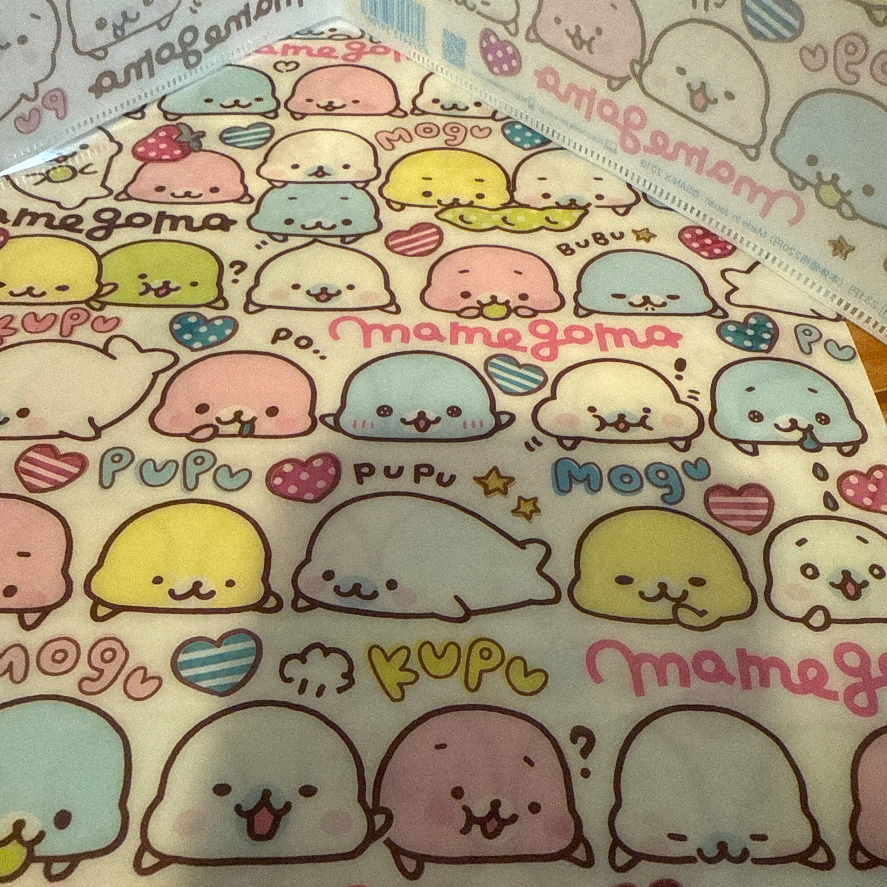Kawaii Import San-X Mamegoma CUTE A4 2-Pocket Plastic File Folder: White (2013) Kawaii Gifts 4974413597067