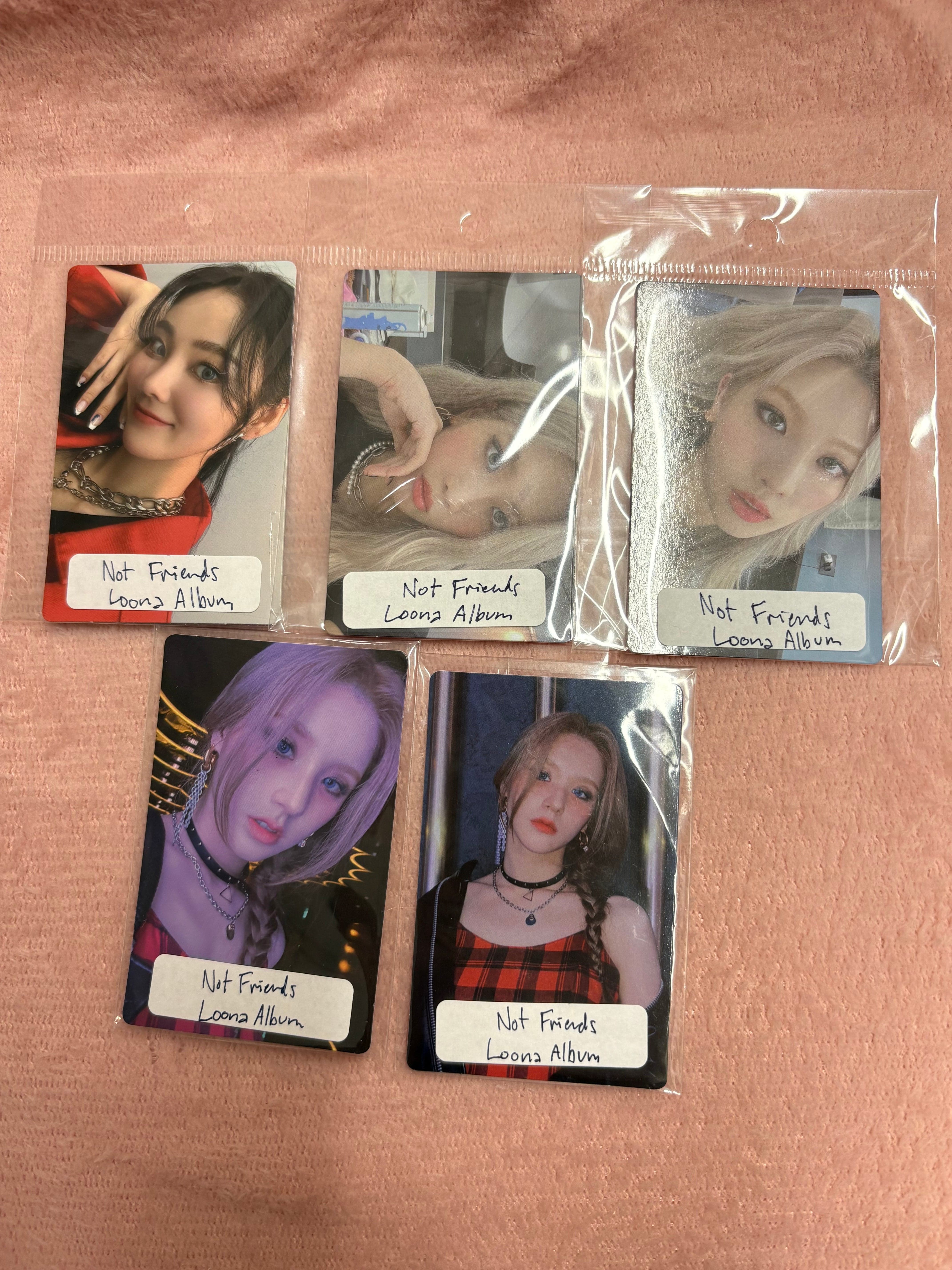 Album Photocard Loona - Not Friends – Kawaii Gifts