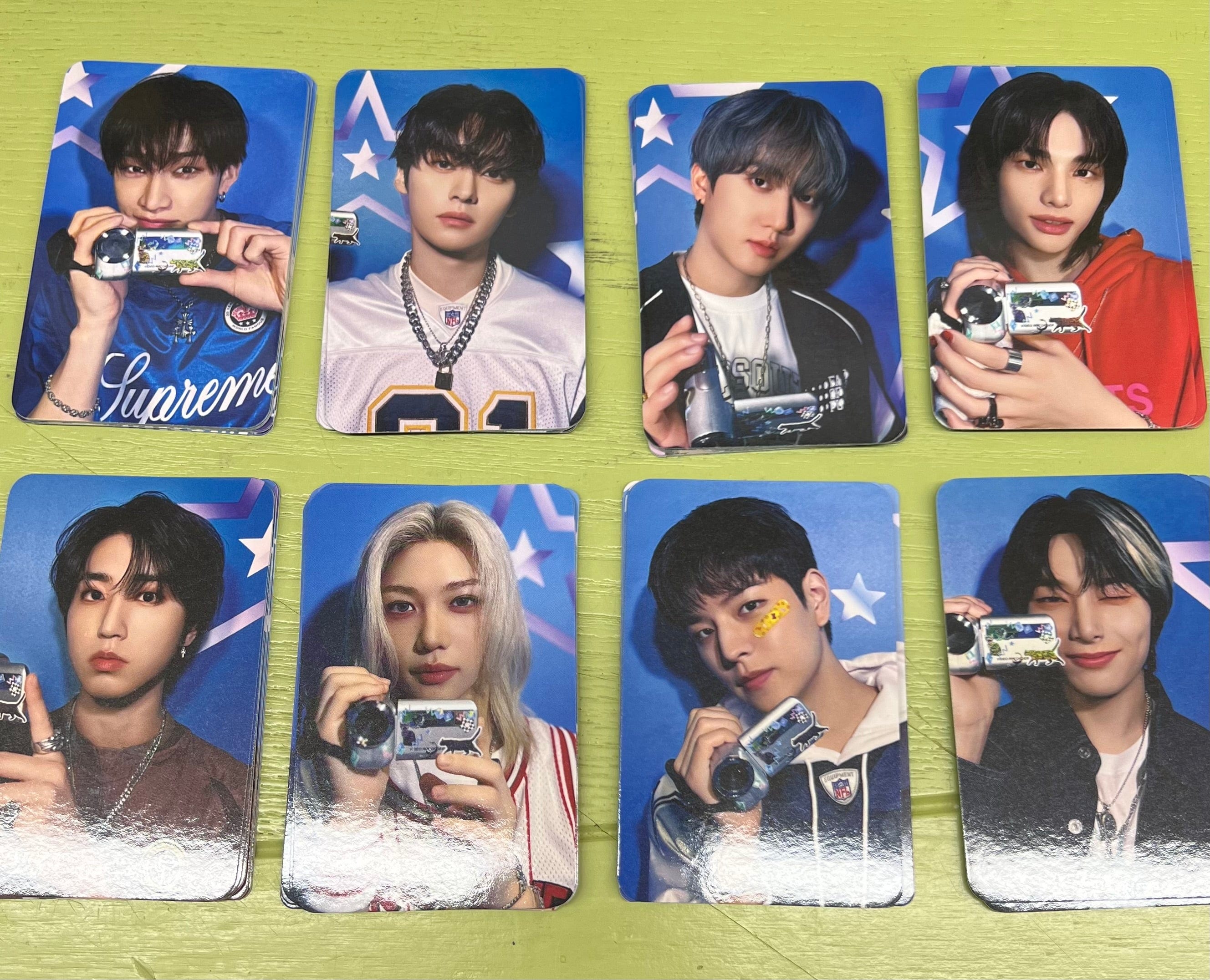 Korea Pop Store [STRAY KIDS] [The Street Kids 2025 Season’s Greetings] Pre-Order Benefit Photocard Kawaii Gifts