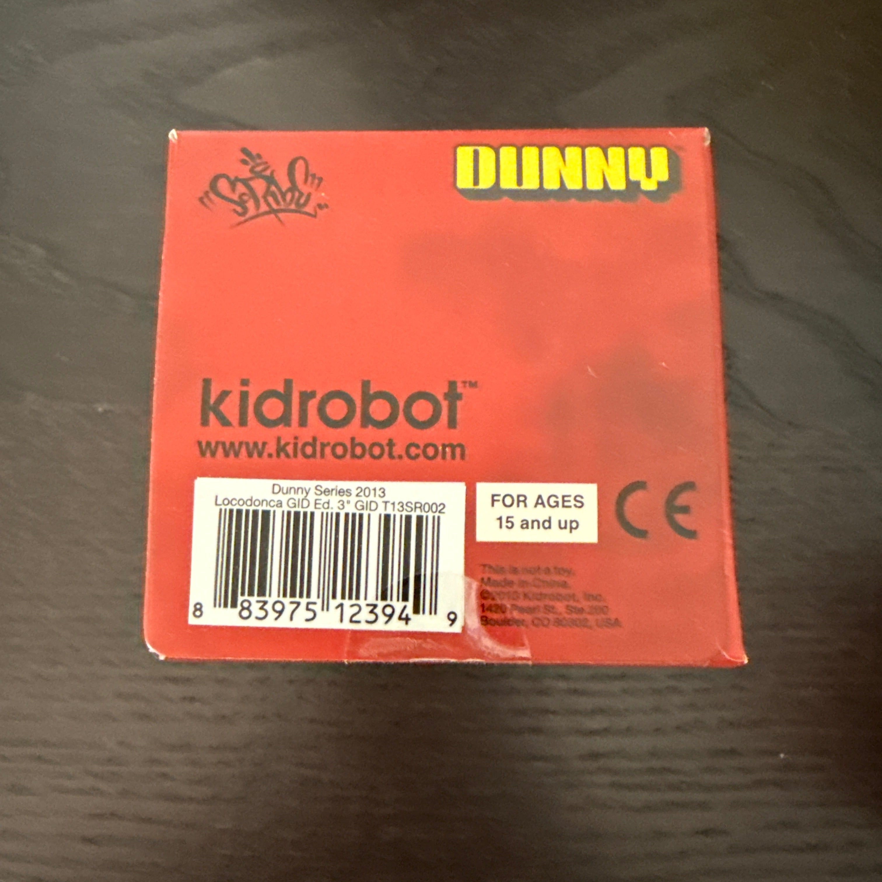 NECA Kidrobot 2013 Side Show Dunny CASE EXCLUSIVE Locodonta GID 3" Figure Kawaii Gifts 883975123949