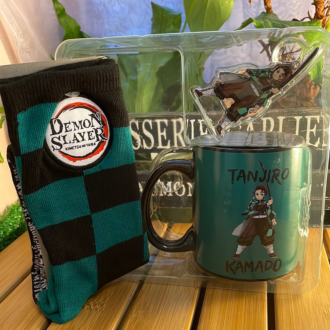 Culture Fly Demon Slayer Mug & Socks & Keychain Gift Set Kawaii Gifts 840070933996