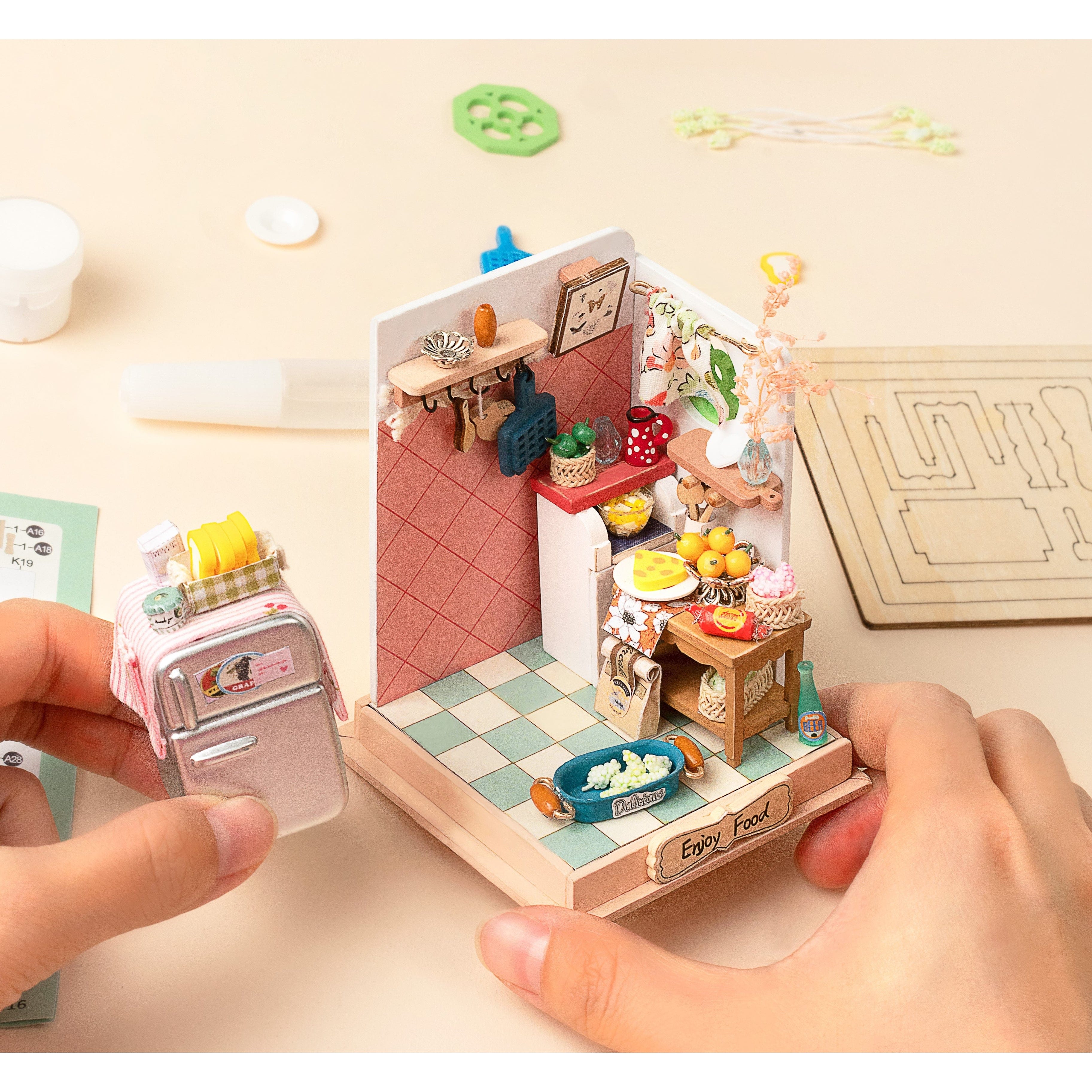 Hands Craft DS015, DIY Palm-Sized Miniature Dollhouse Kit: Taste Life (Kitchen) Kawaii Gifts 850026738315