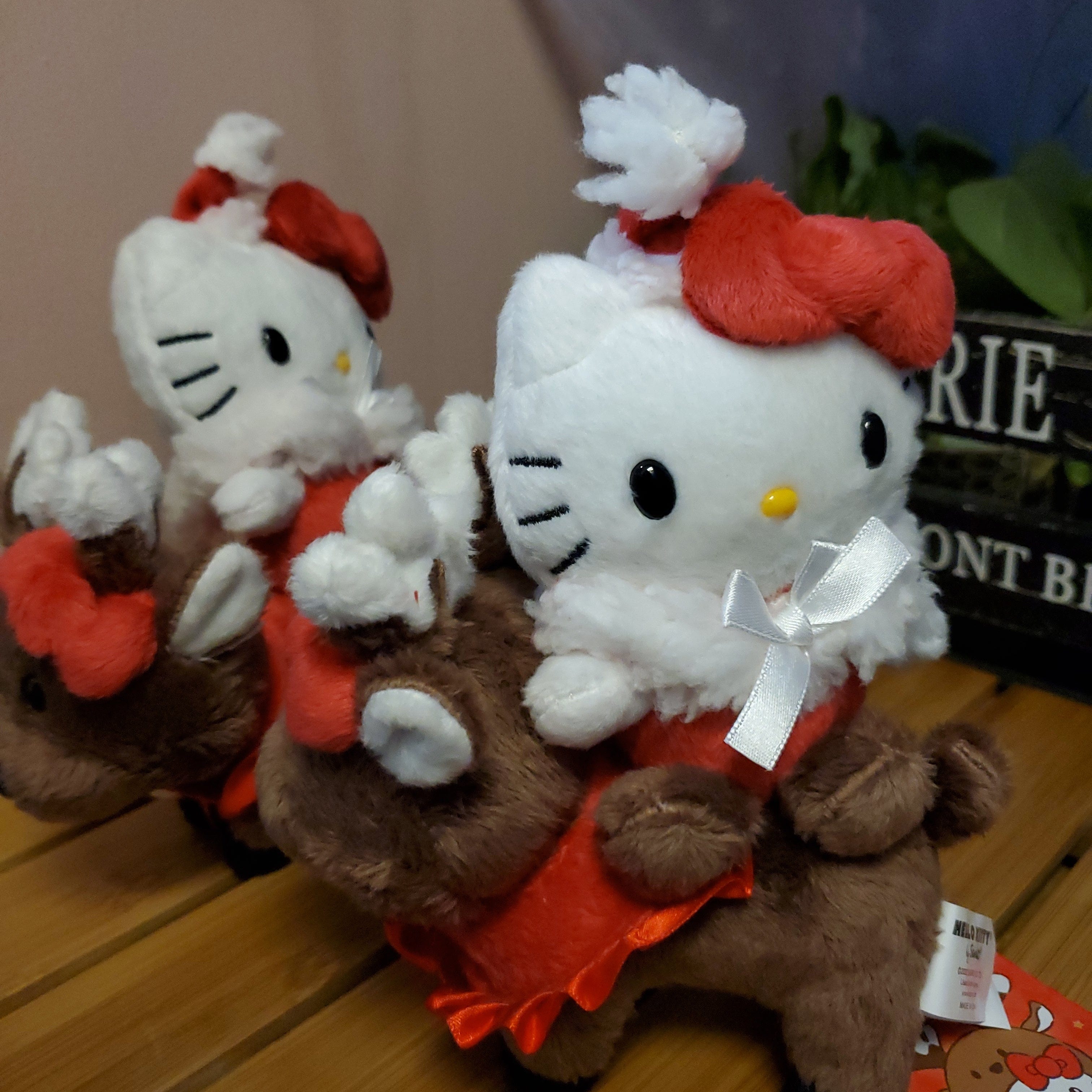 Weactive Hello Kitty Santa On Reindeer 7" Plush Set Kawaii Gifts 840805145083