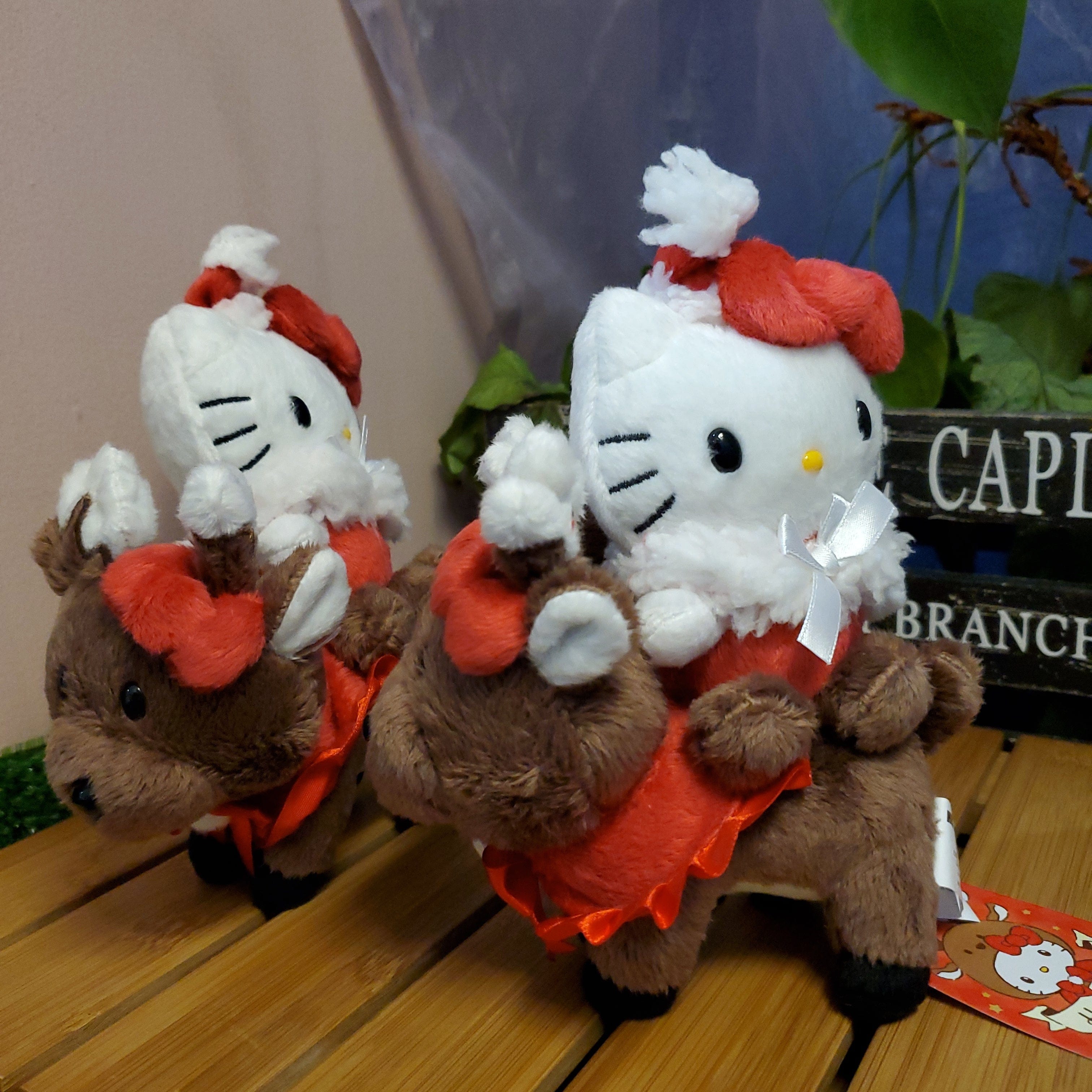 Weactive Hello Kitty Santa On Reindeer 7" Plush Set Kawaii Gifts 840805145083