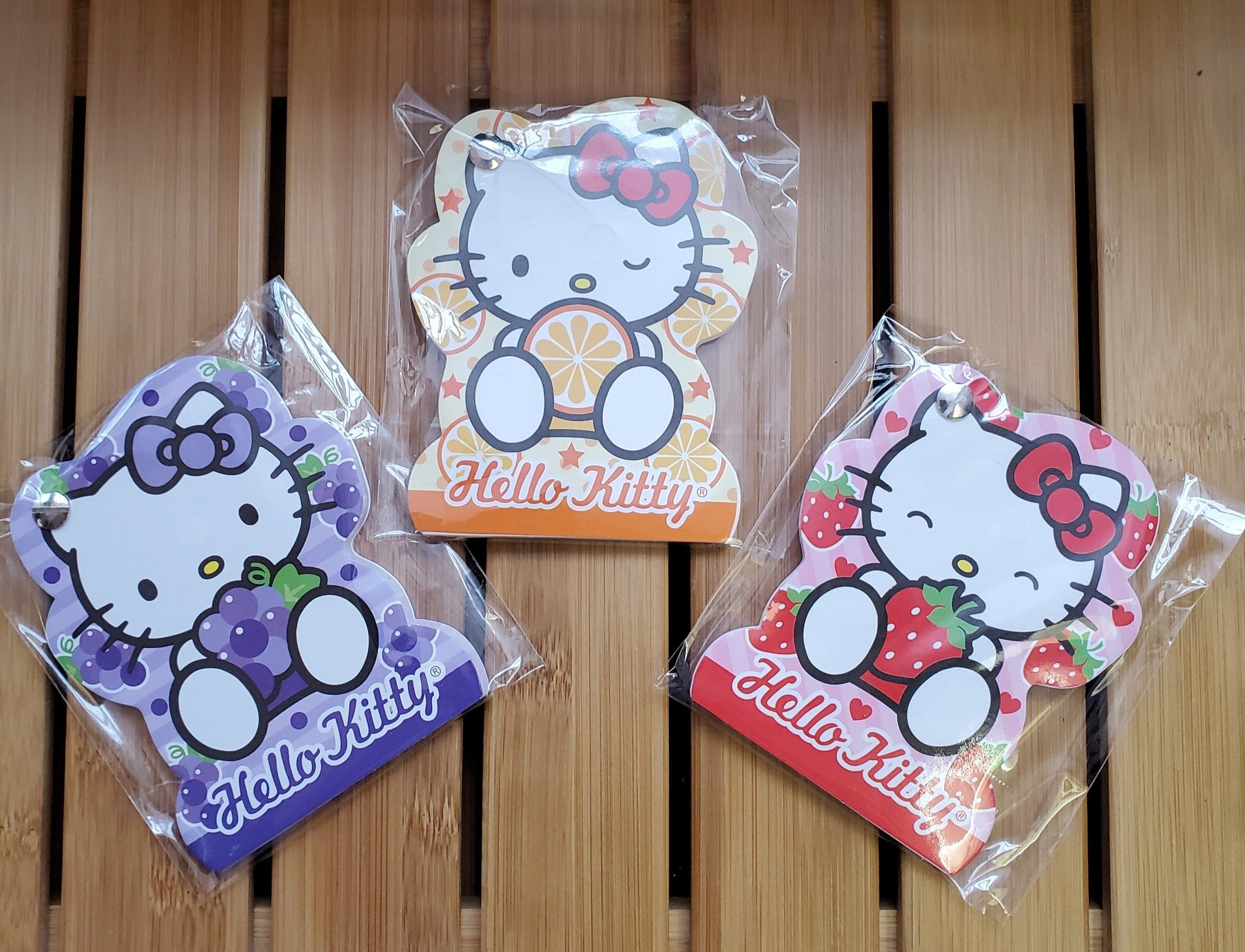 Weactive Hello Kitty Fruity Summer Die-Cut Memos Kawaii Gifts 840805143300